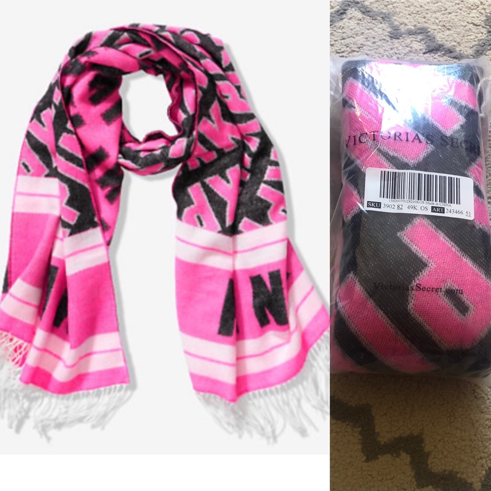 New Victoria’s Secret pink blanket scarf new Os